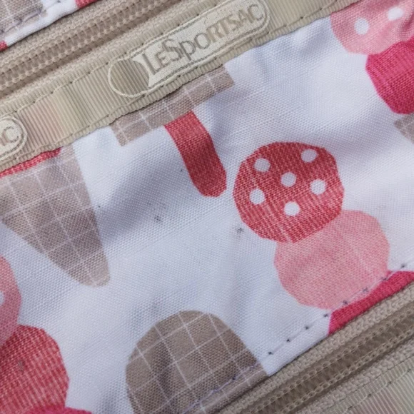 Lesportsac crossbody - Picture 13 of 13